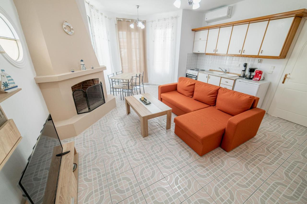 Ofrínion Family Resort 2 מראה חיצוני תמונה